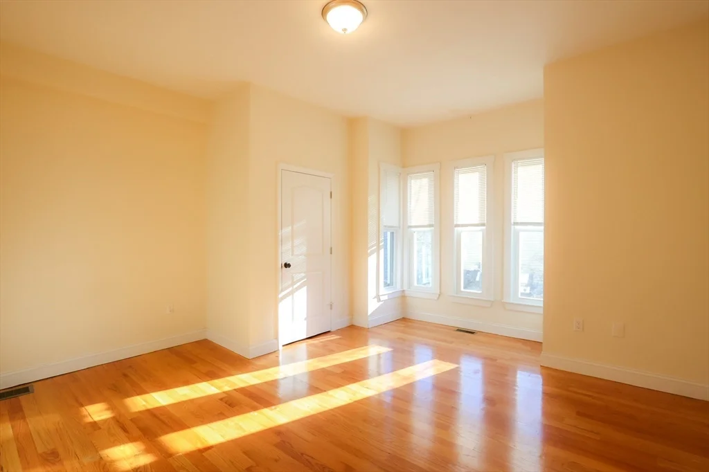 29-33 Highland Ave, Fitchburg