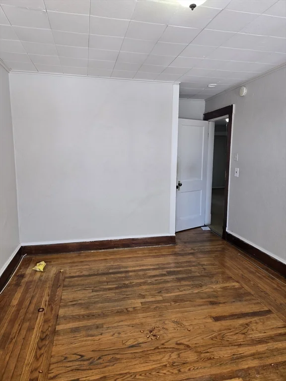 263 Elm St, Holyoke