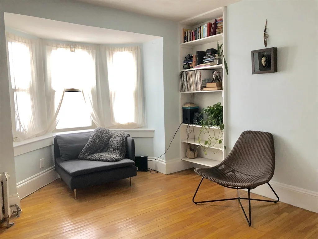 62 Clarendon St, South End