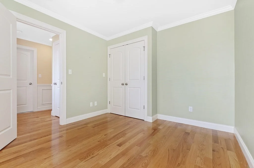 68 Waverley Ave, Newton Corner