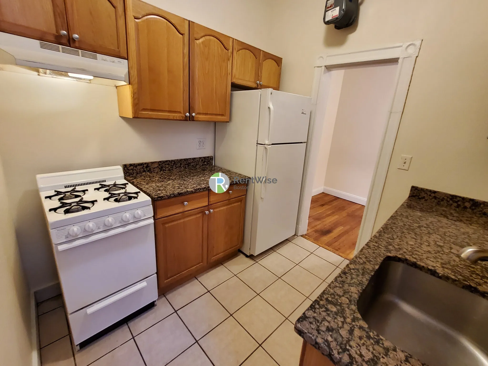 25 Queensberry St, Fenway