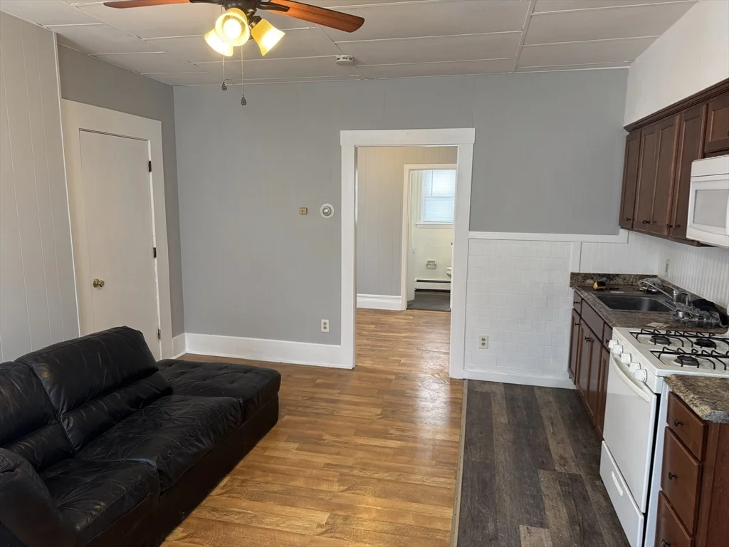 148 Maxfield St, North