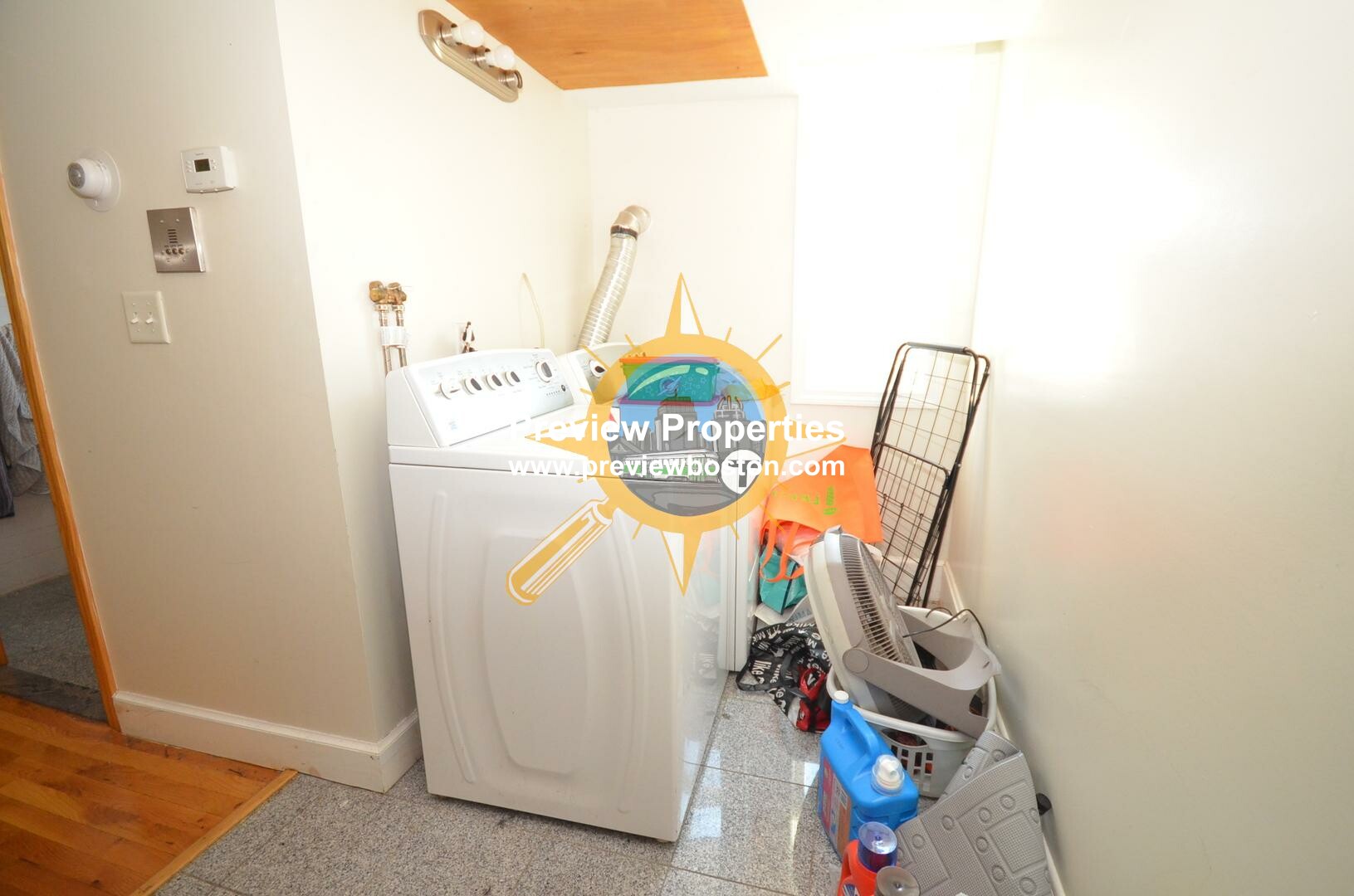 127 Cedar St, Roxbury