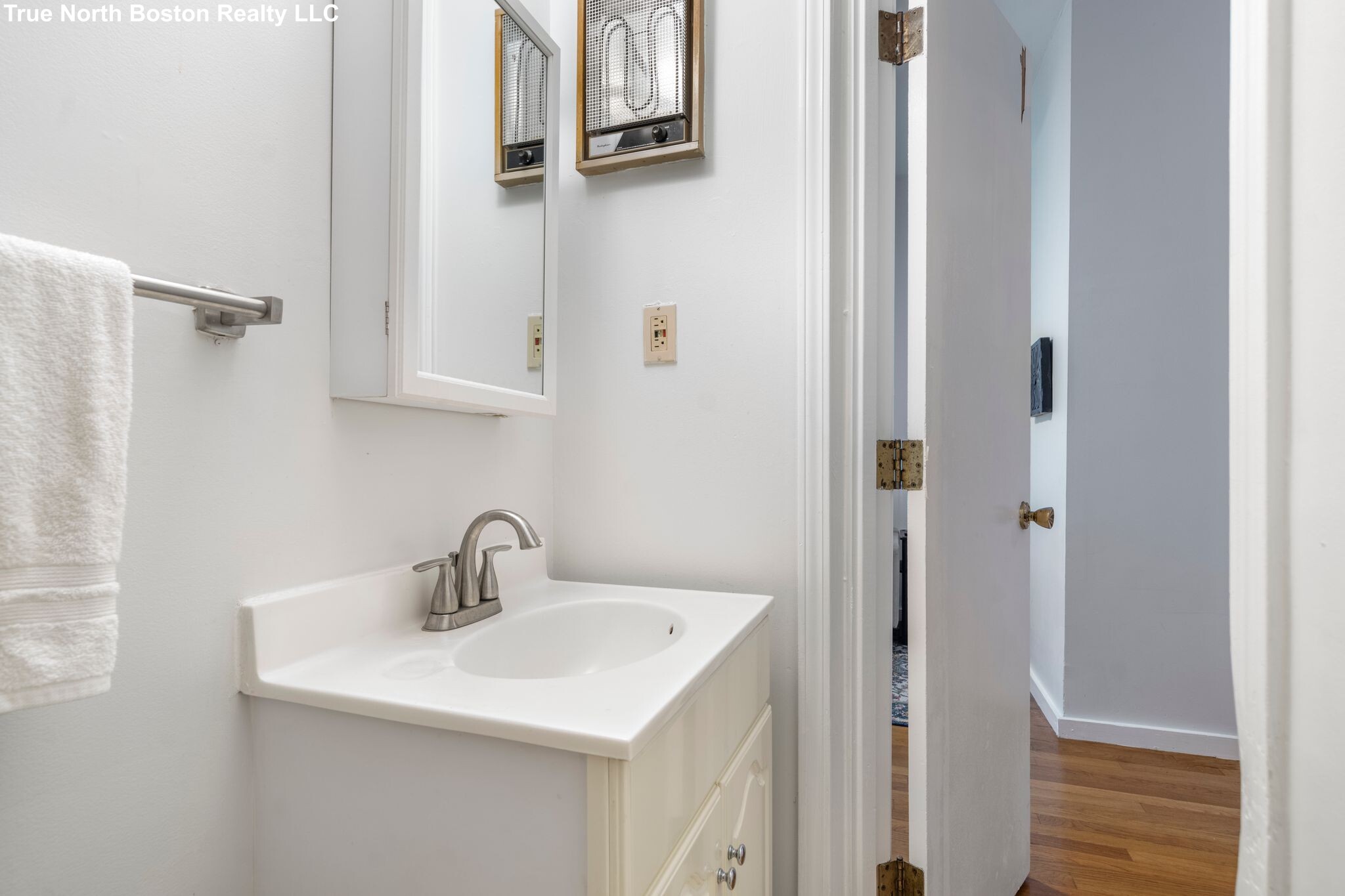 11 Unity St, North End