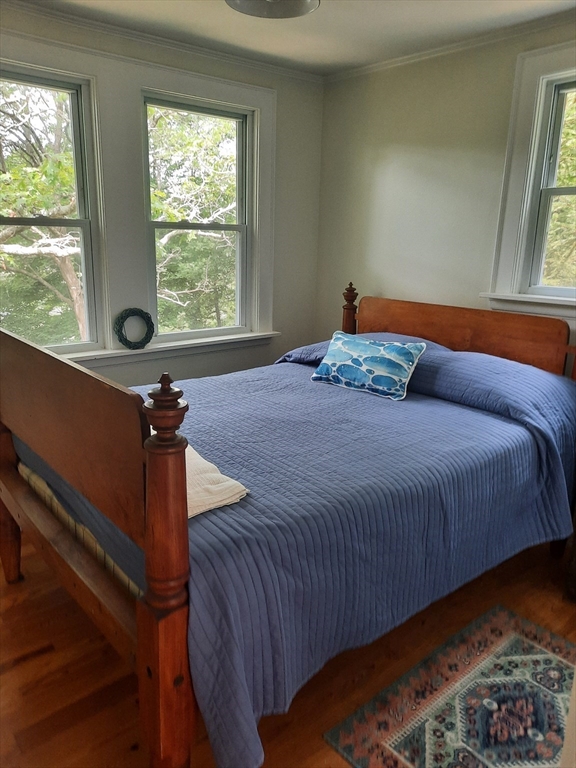 179 Little Sandy Pond Rd, Plymouth