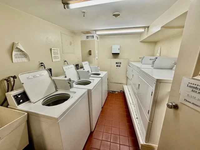 120 Commercial St, Waterfront