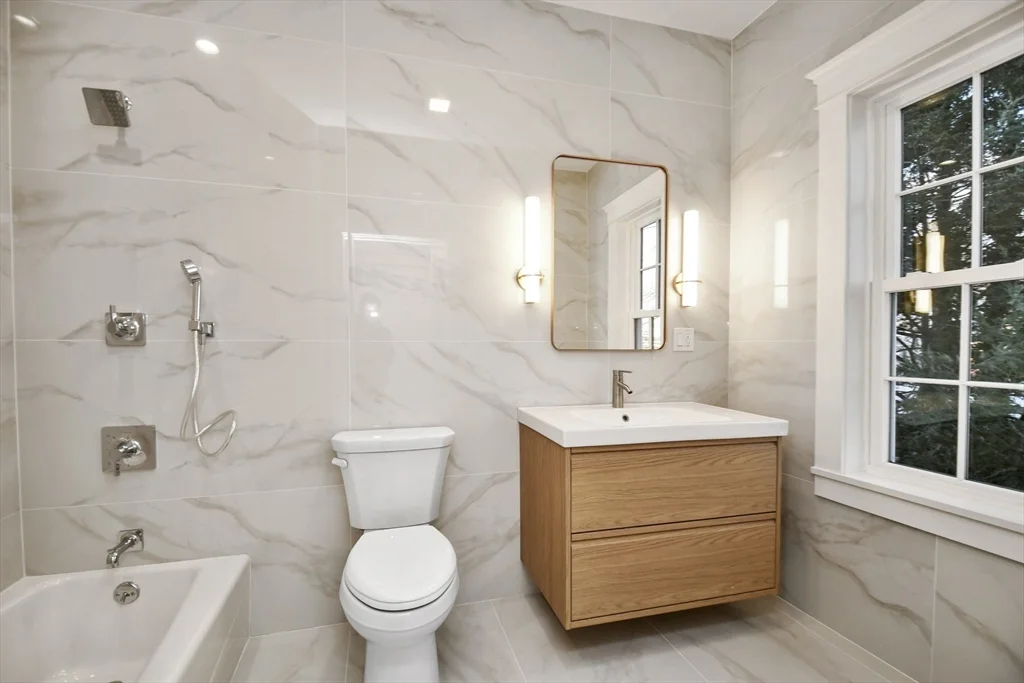 30 East Main, Westborough