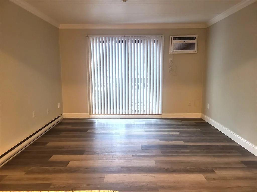 576 Washington St, Weymouth