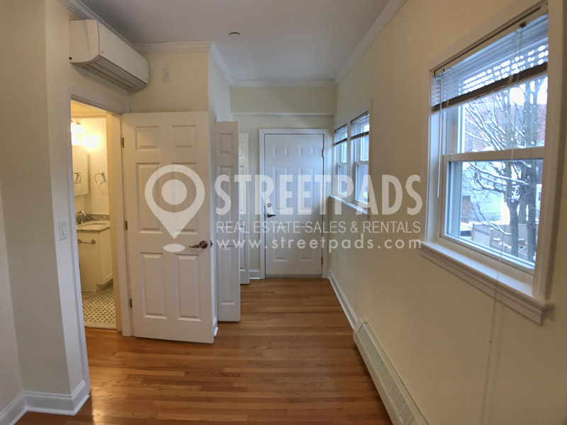 1 Langdon Sq, Neighborhood Nine