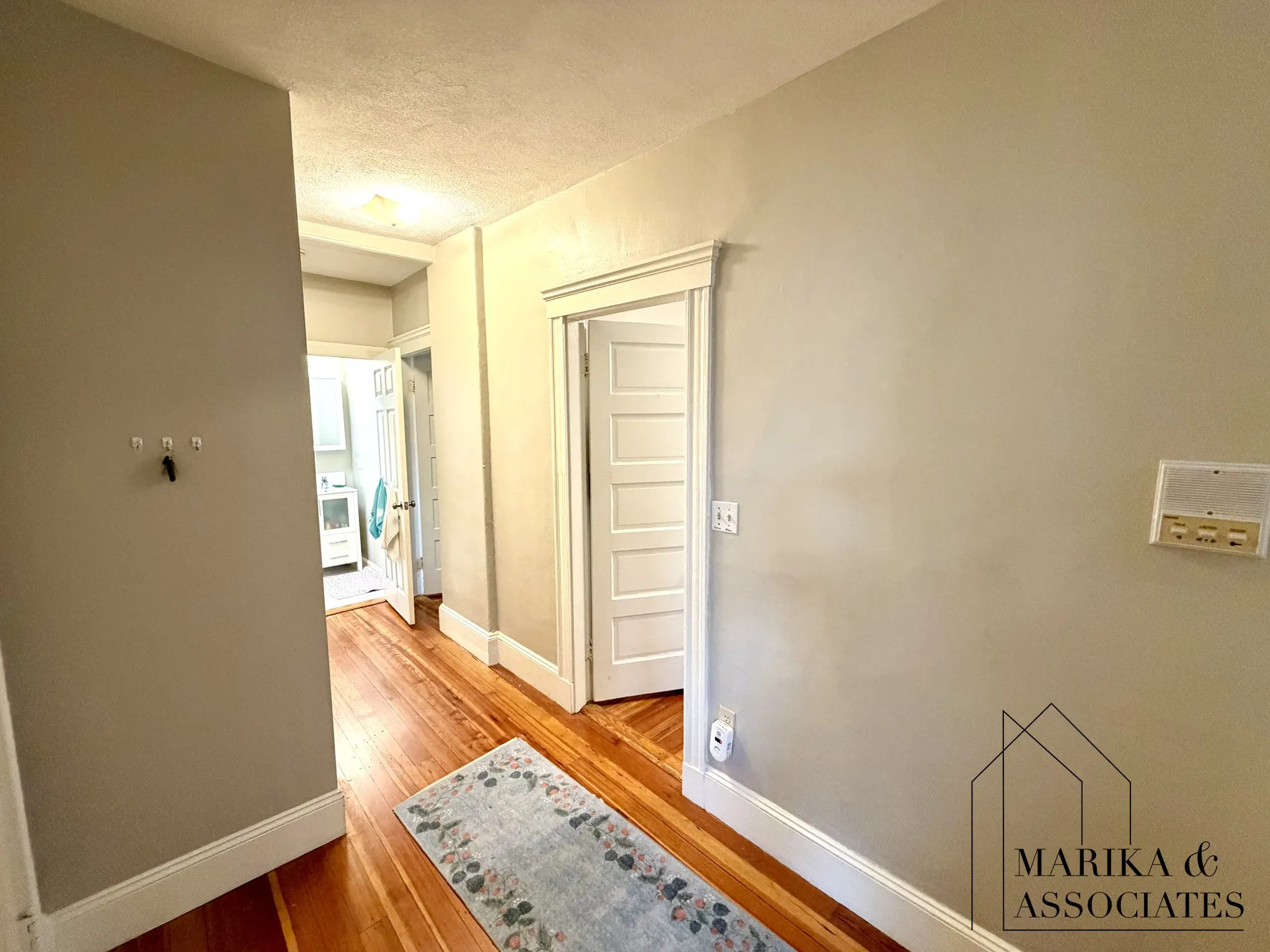 19 Netherlands Rd, Riverway Island