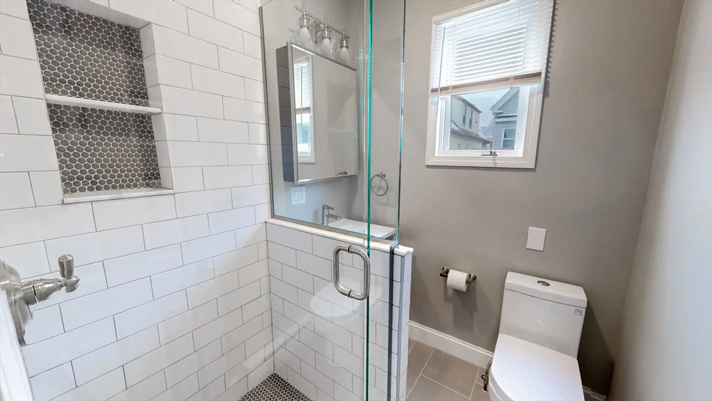 37-39 Belknap St, West Somerville