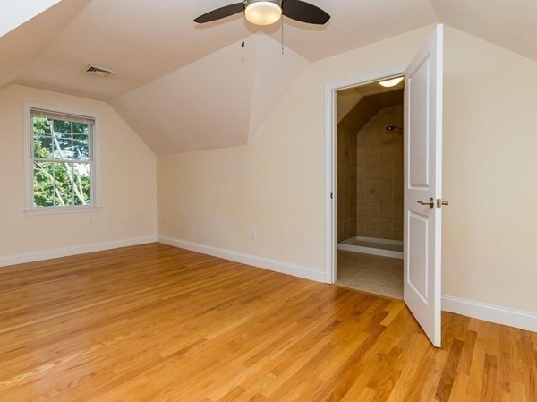 37 Hiawatha Ave, Waltham