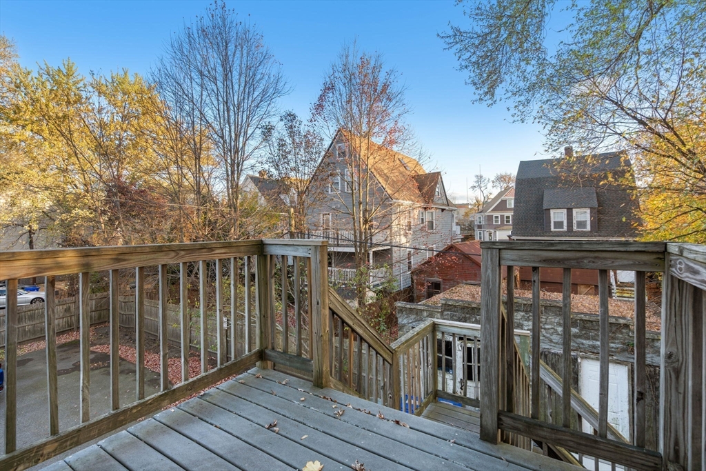 15 Bradbury St, Allston