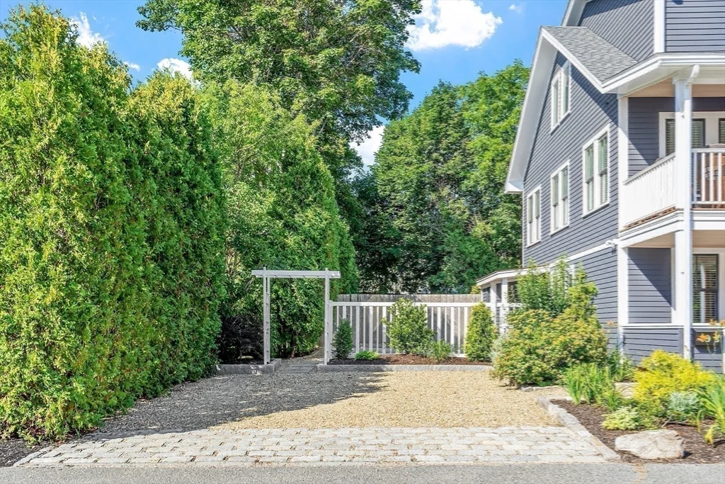 40 Atlantic Ave, Rockport