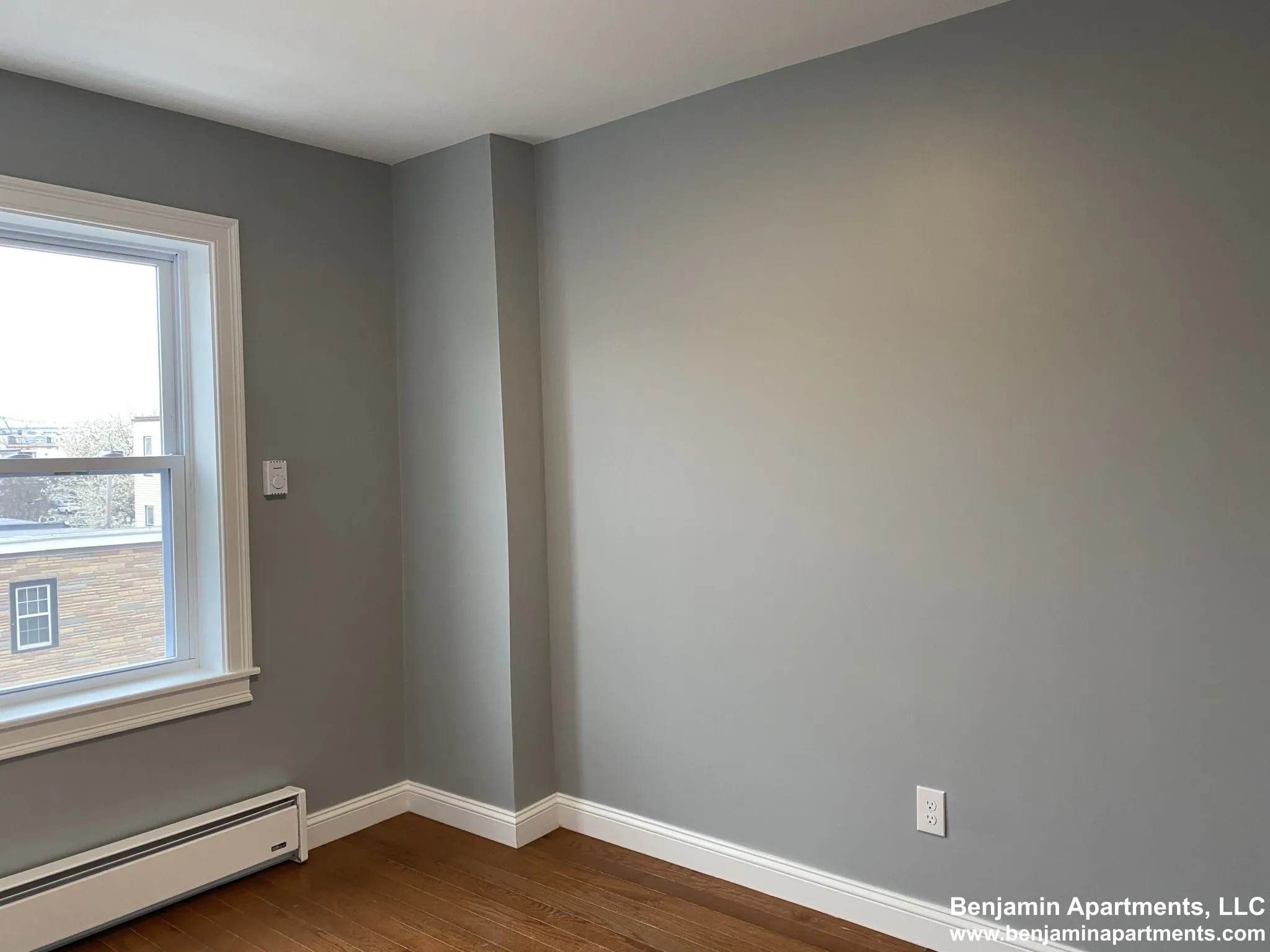 33 Chelsea St, East Boston