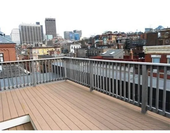 55 Phillips St, Beacon Hill