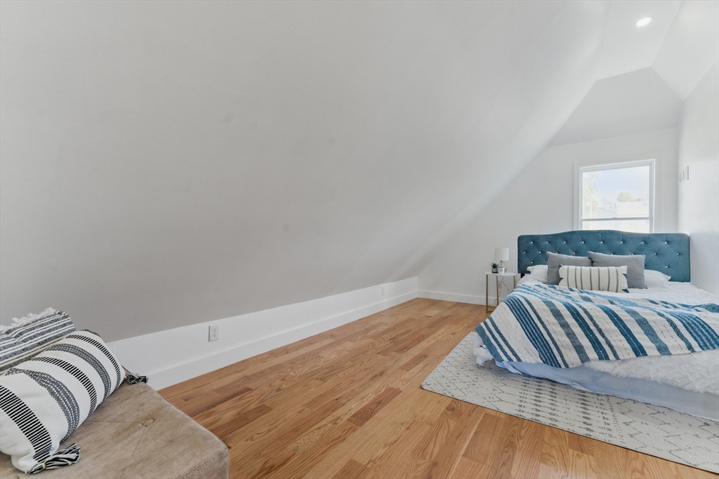 80 Shirley St, Winthrop