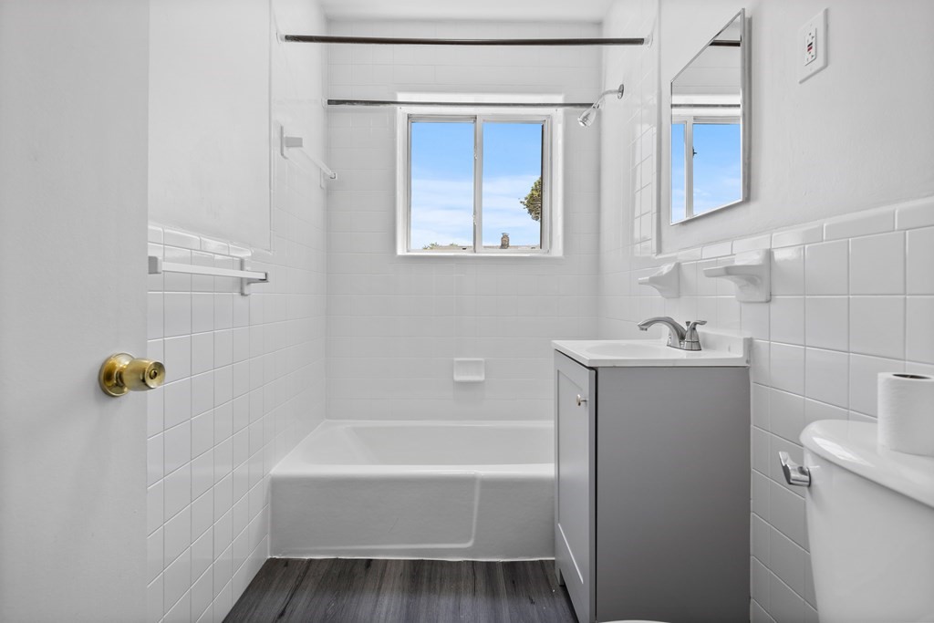 700 Cummins Highway, Mattapan