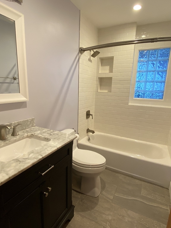 99 Walnut St, Malden