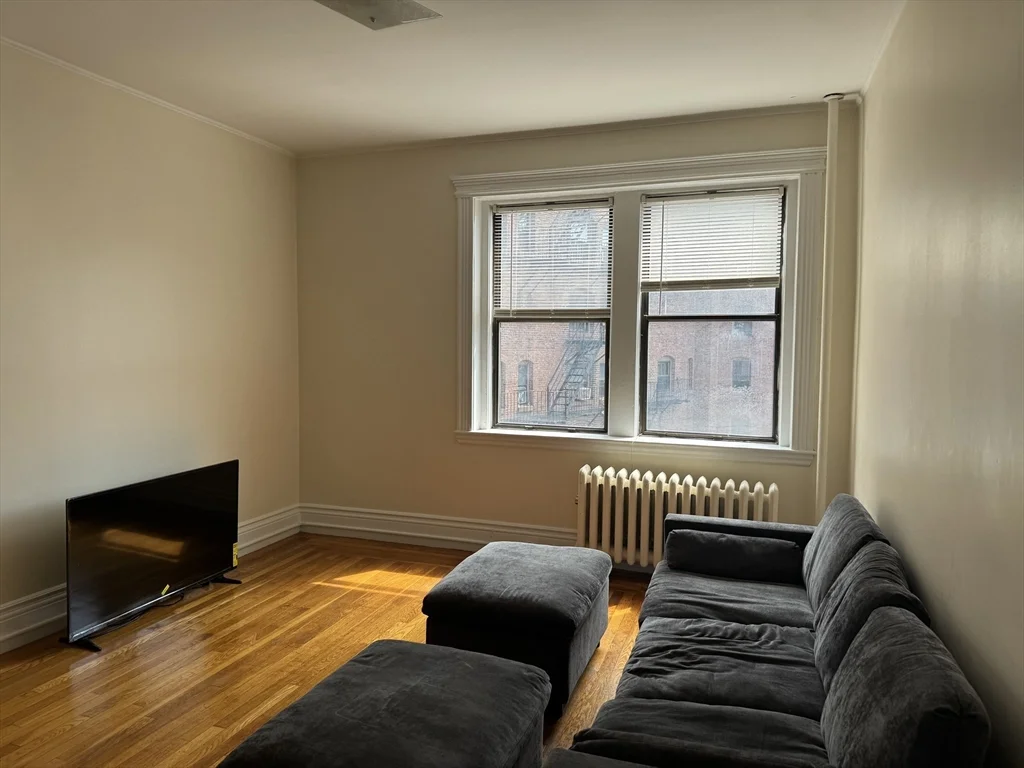 56 Charlesgate E, Fenway