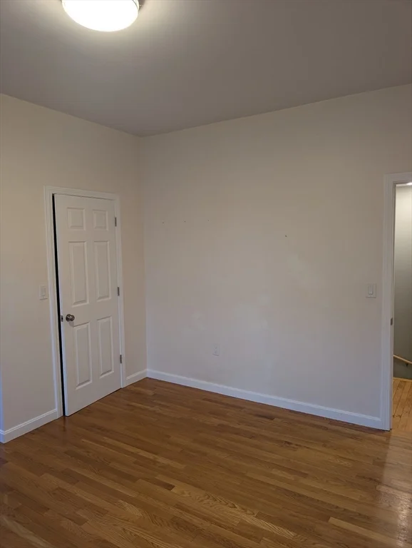 163 Ferry St, Malden