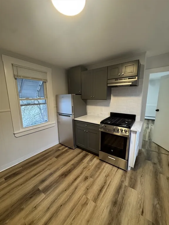 38 Spring, Spring Hill