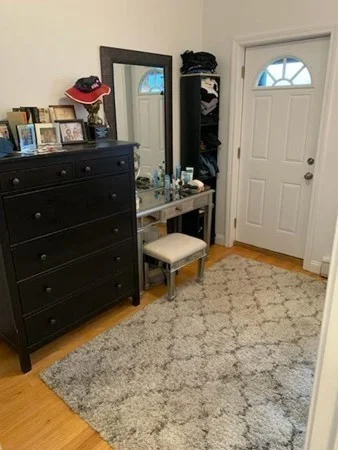 52 Saint Germain St, Back Bay