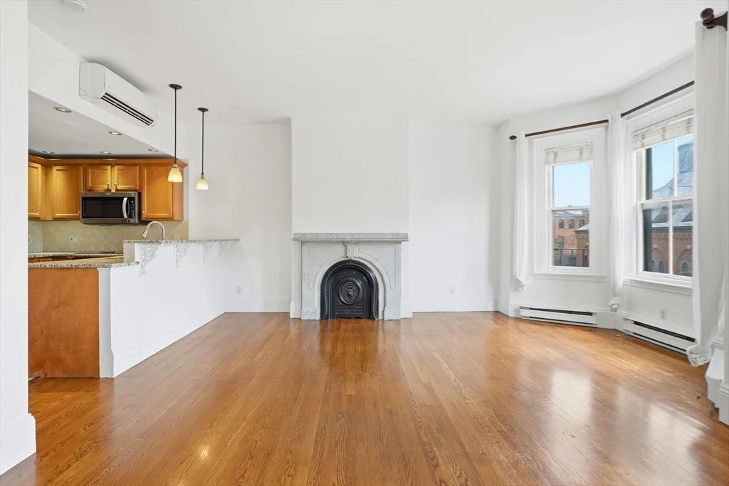 191 Warren Ave, South End