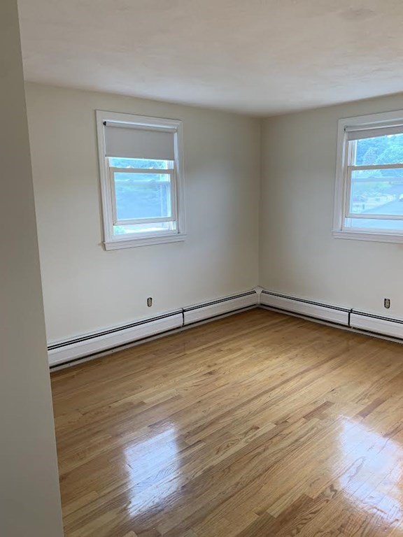 7 Heritage Way, Burlington