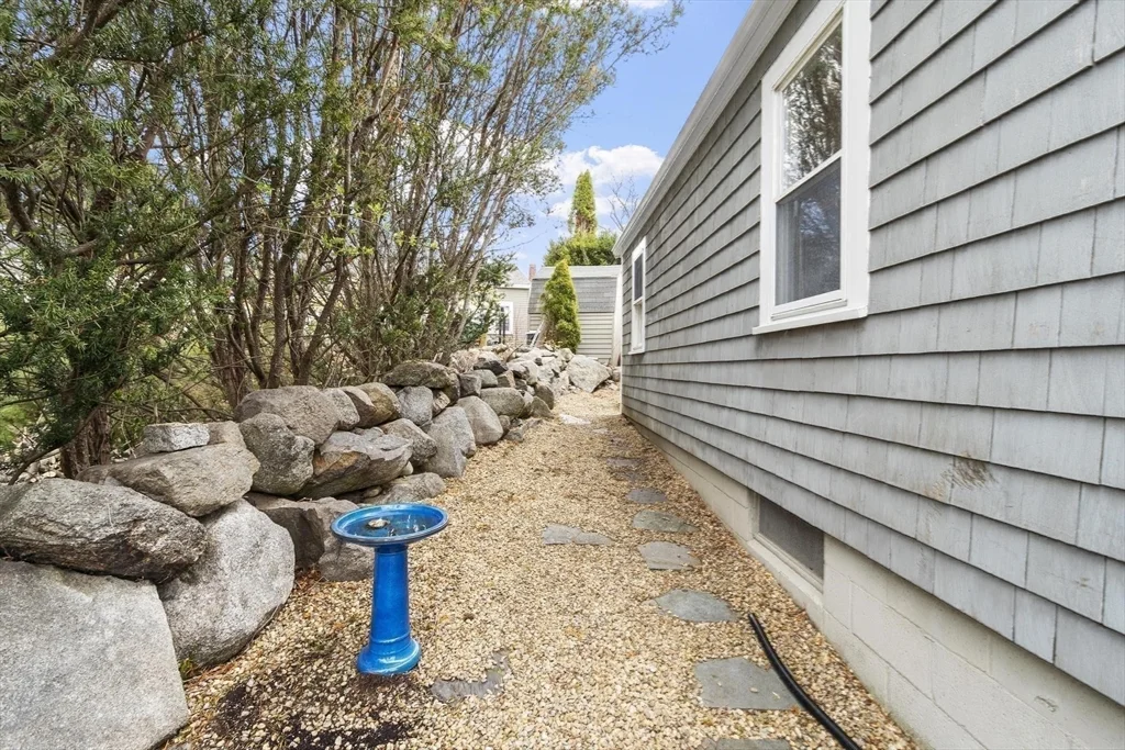 34 High St, Rockport