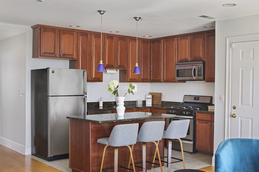 1306 Columbia Rd, South Boston