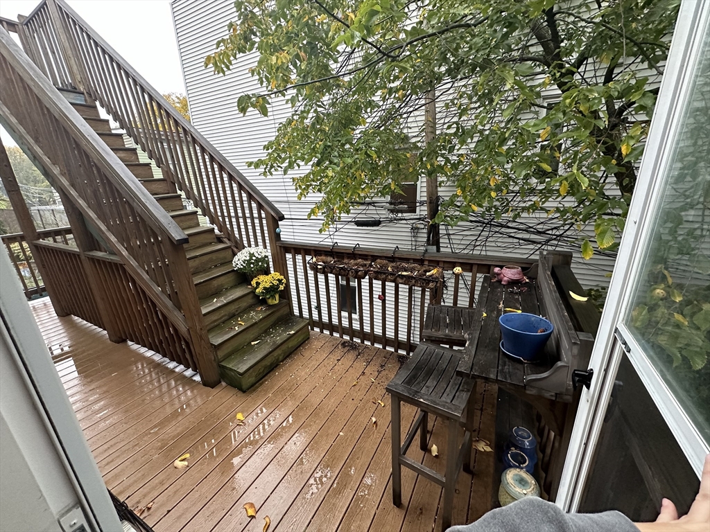 98 Chelsea St, East Boston