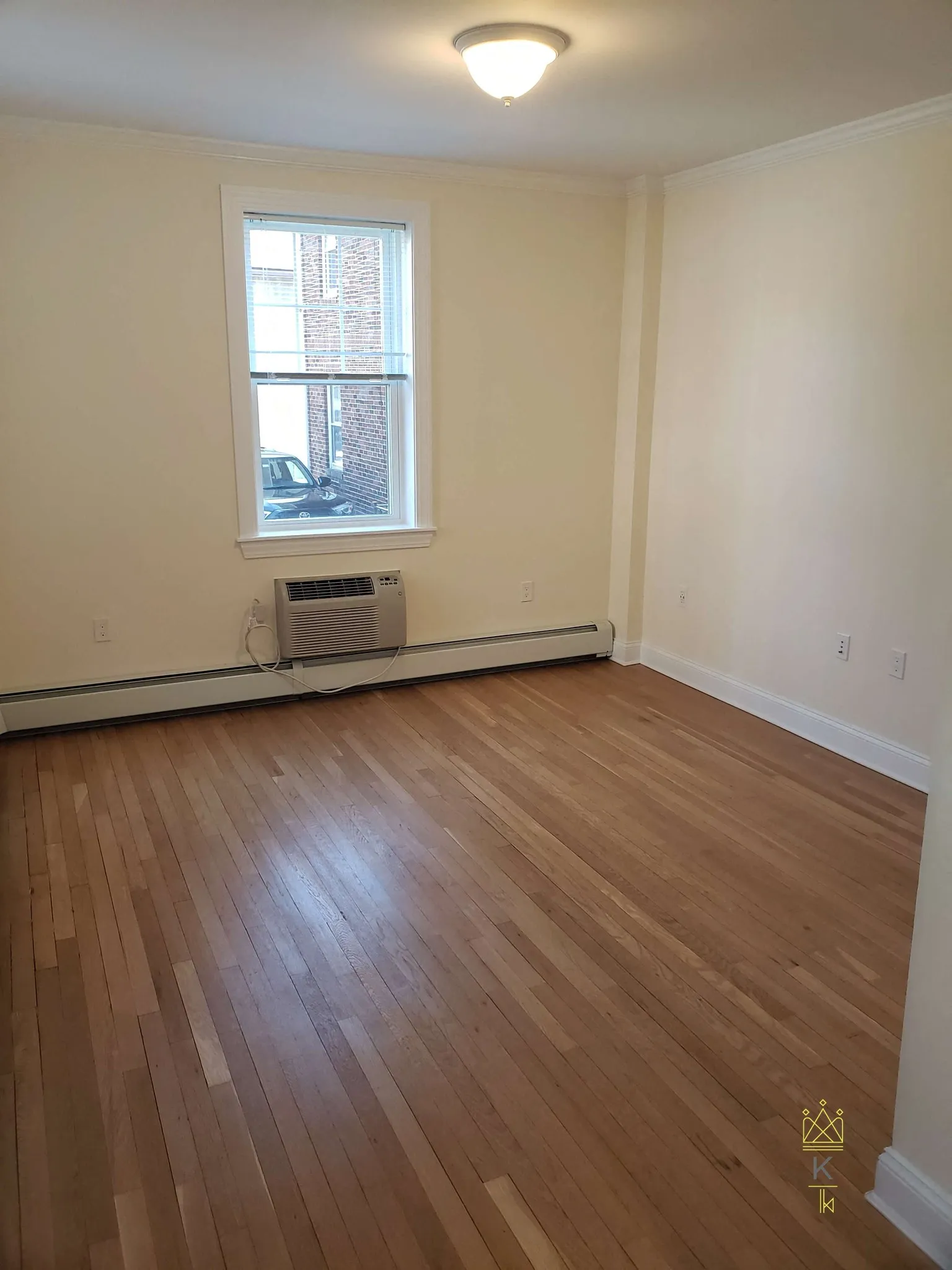 37 Auburn St, Coolidge Corner