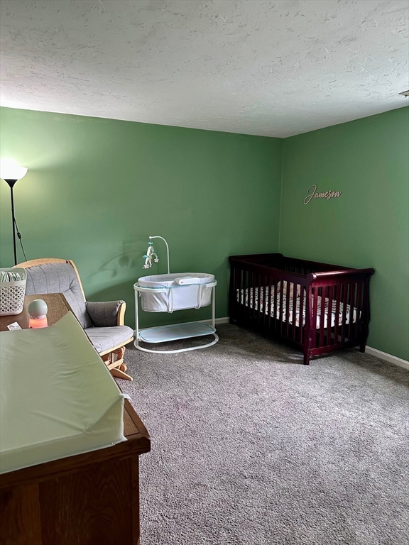 560 Bedford St, Abington