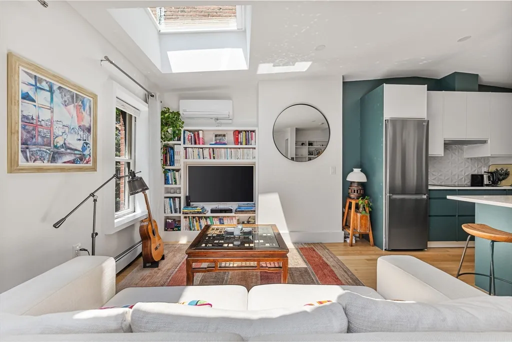 201 West Springfield St, South End