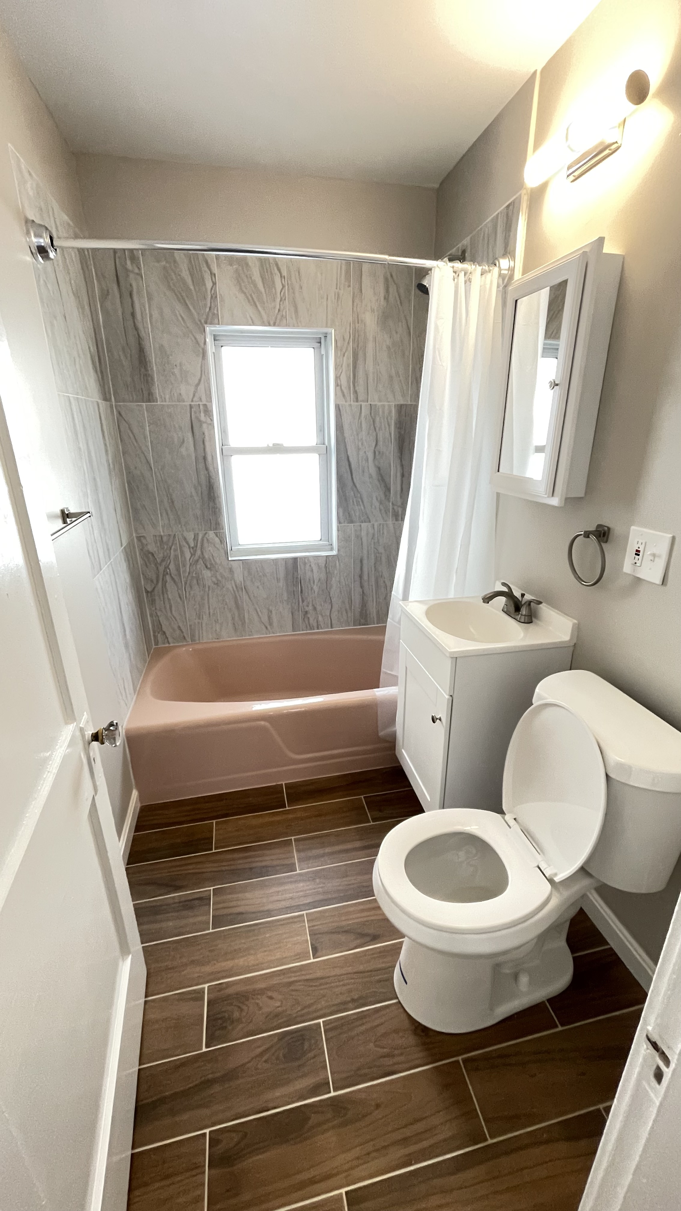 99 Wellsmere Rd, Roslindale