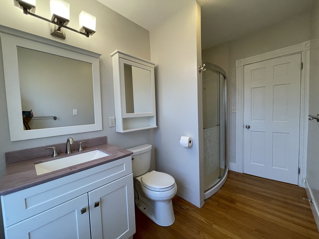 11 Maple Cir, Newton Corner