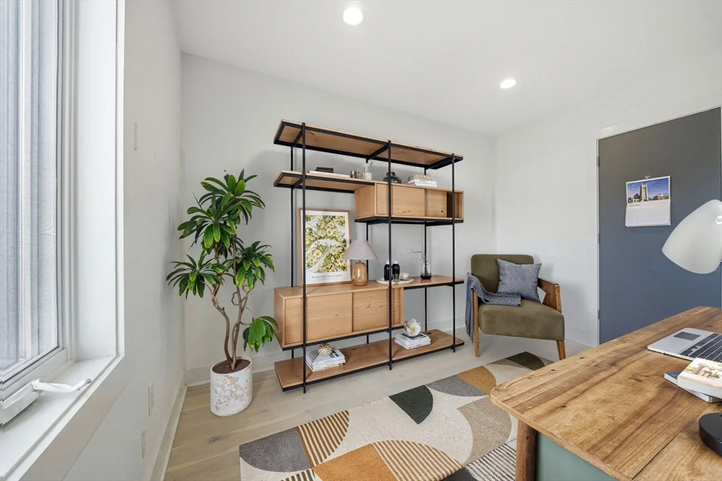 533 Cambridge St, Allston