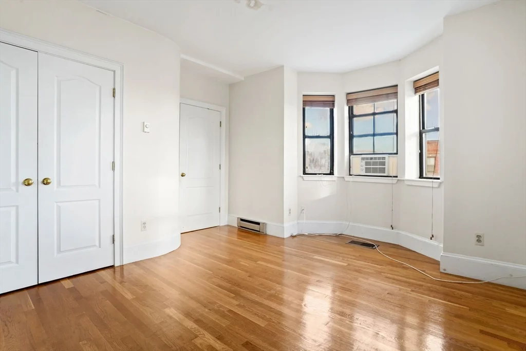 533 Columbus Ave, South End