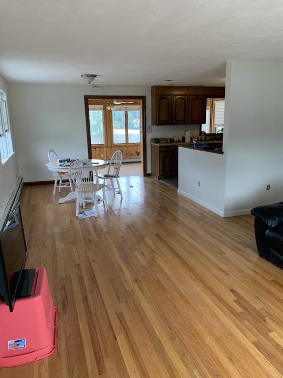 7 Heritage Way, Burlington