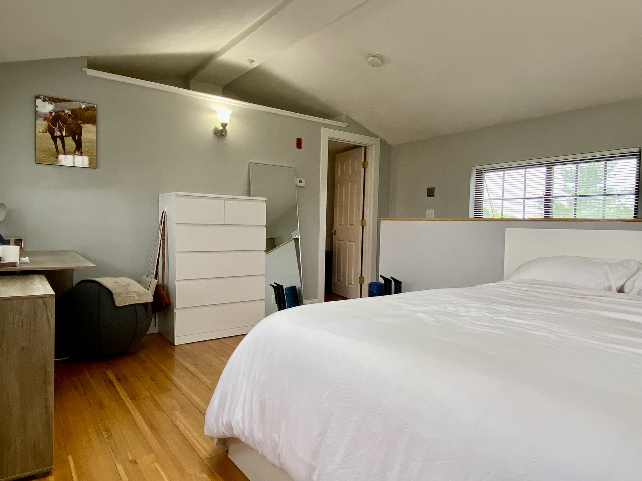 241 River St, Riverside