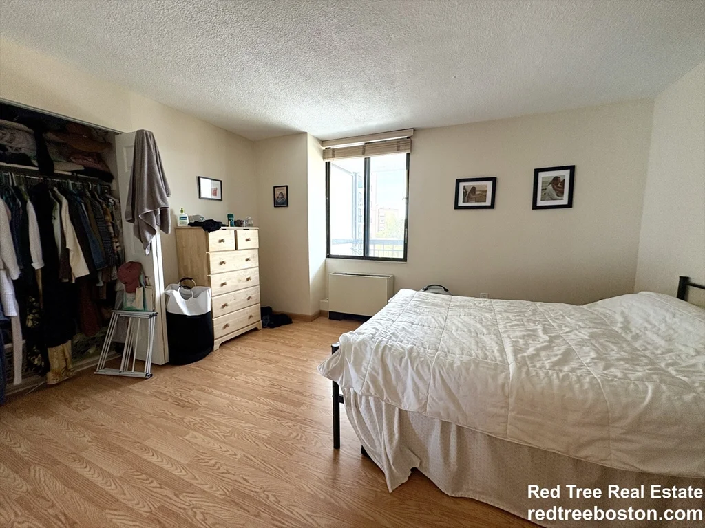 60 Longwood Ave, Coolidge Corner