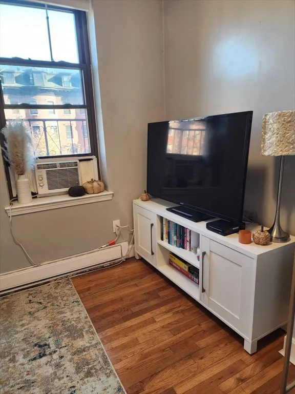 469 Massachusetts Ave, Roxbury