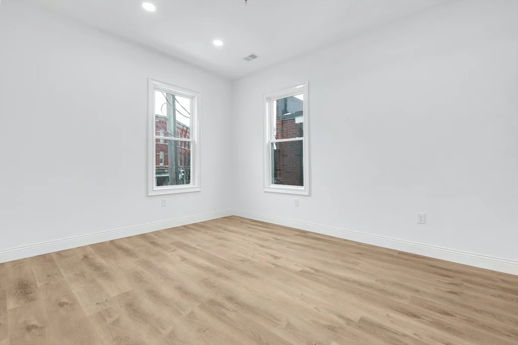 18 South St, Westborough