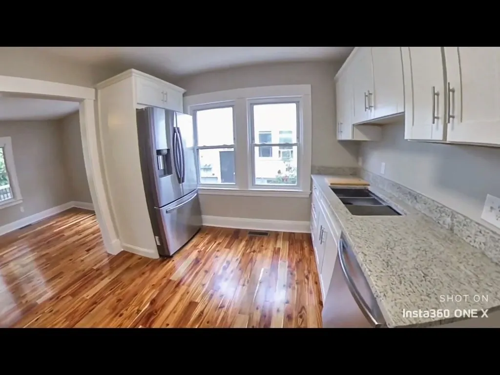 103 Lexington St, Auburndale