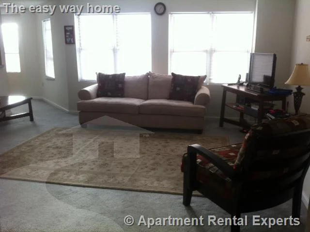 175 Beacon St, Ward Two