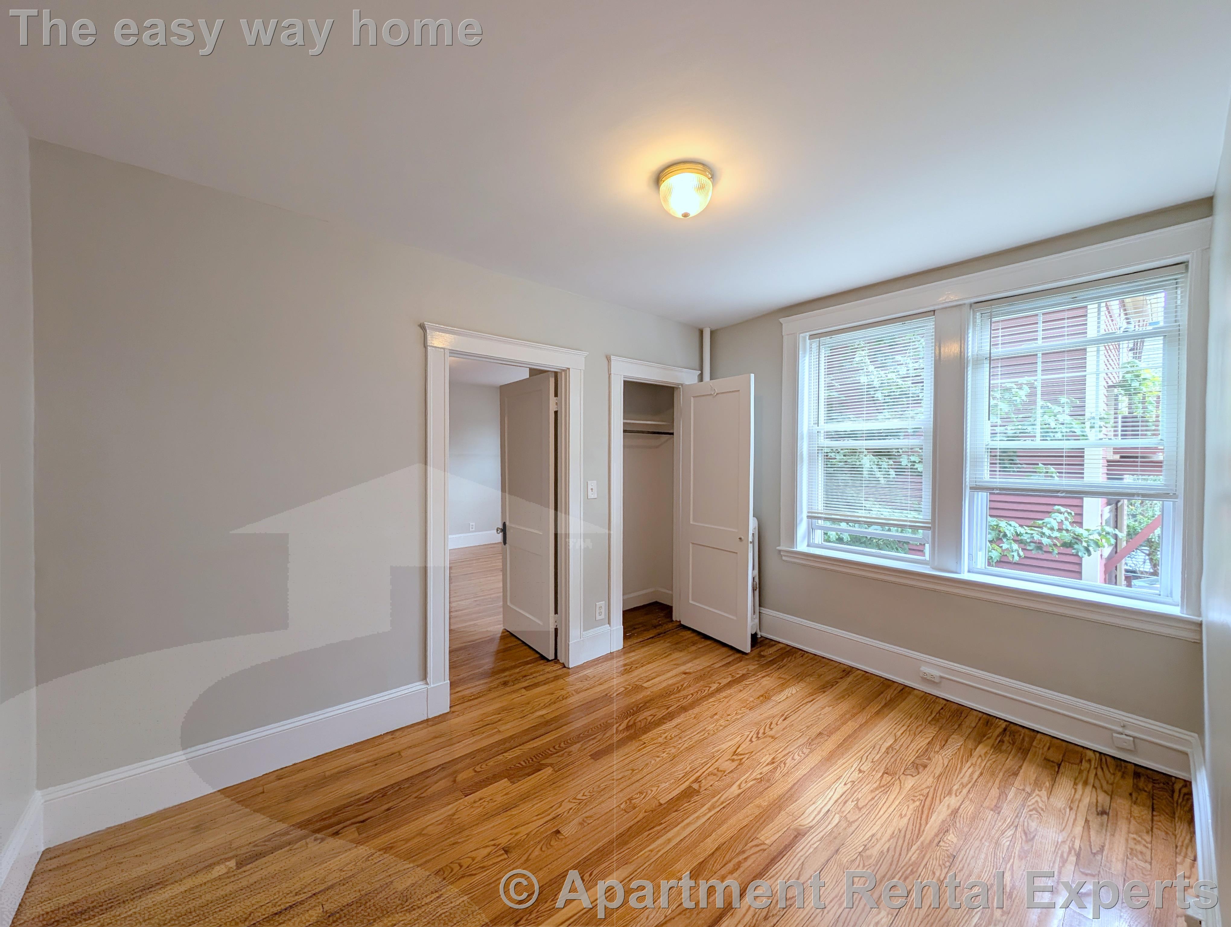 156-158 Summer St, Spring Hill