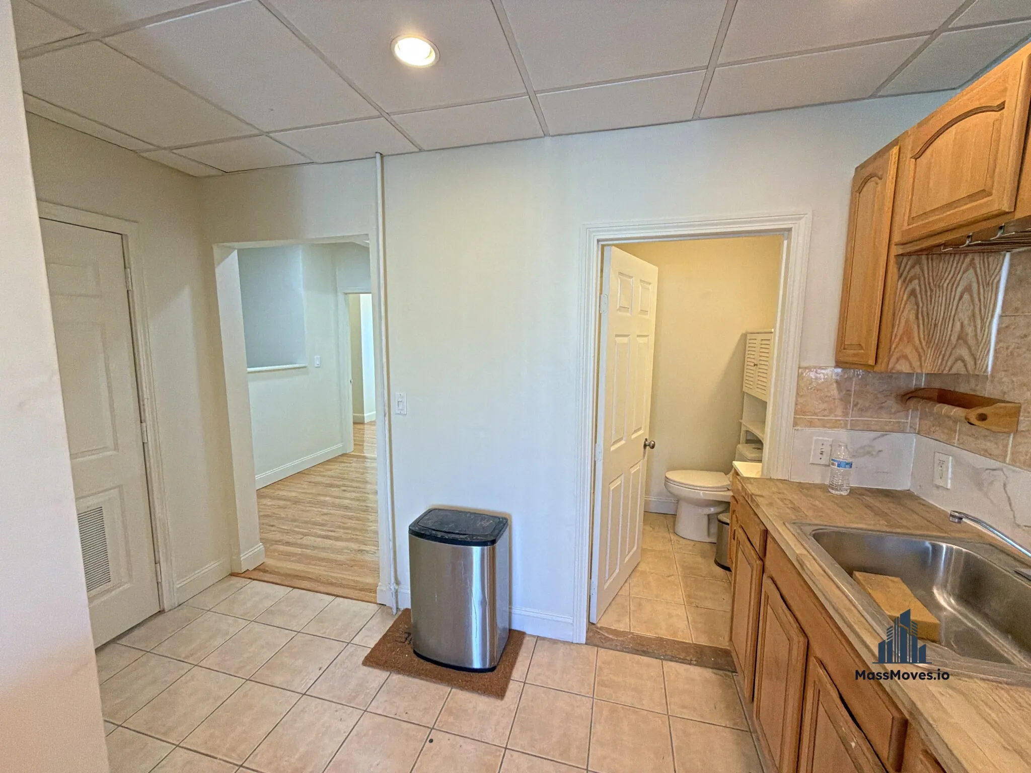 130 West 8th St, South Boston