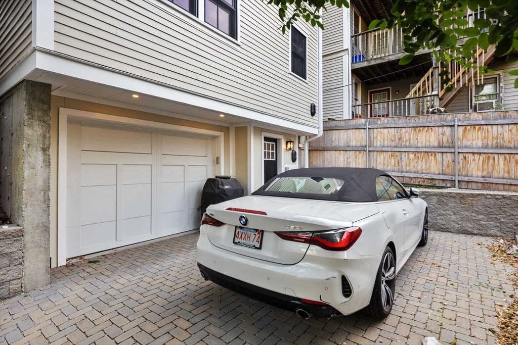 74 Tremont St, Charlestown