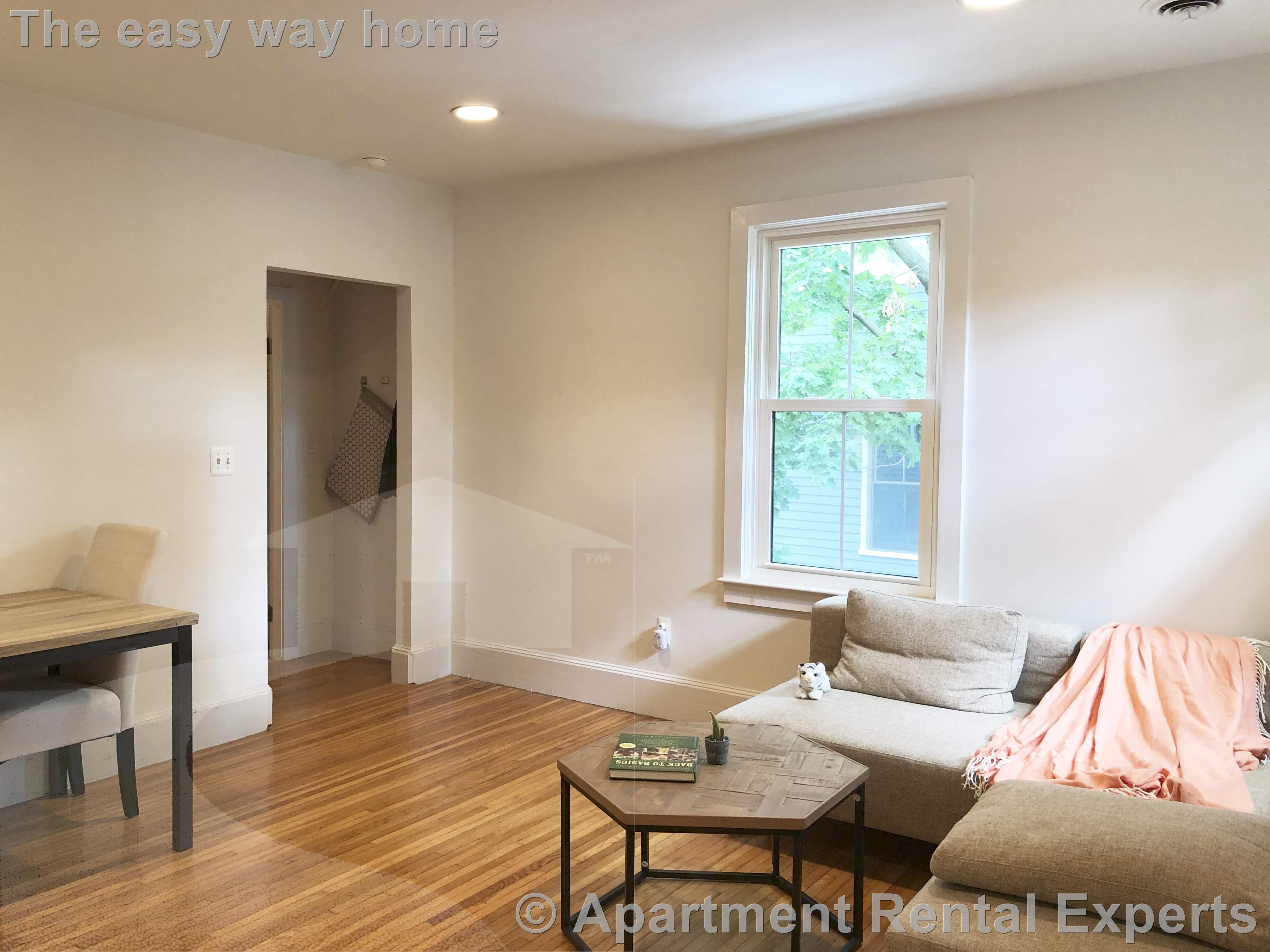 218 Harvard St, Central Square